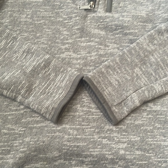 Patagonia women’s size small better sweater quarter zip in gray  pull over - Picture 4 of 8
